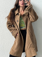 Cappotto in lana rifinito a mano