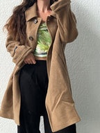 Cappotto in lana rifinito a mano